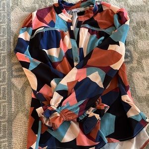 Fate, Hi low top in small excellent condition